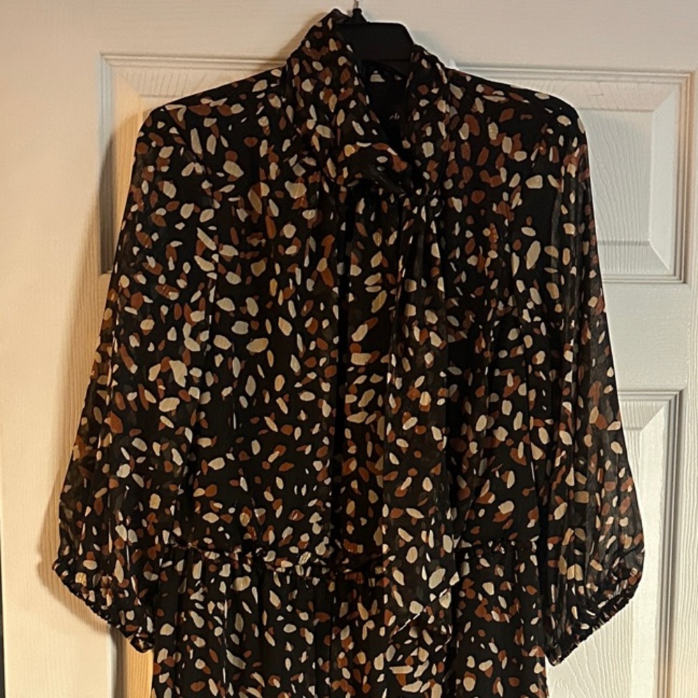 Chic Black and Brown Patterned Dress